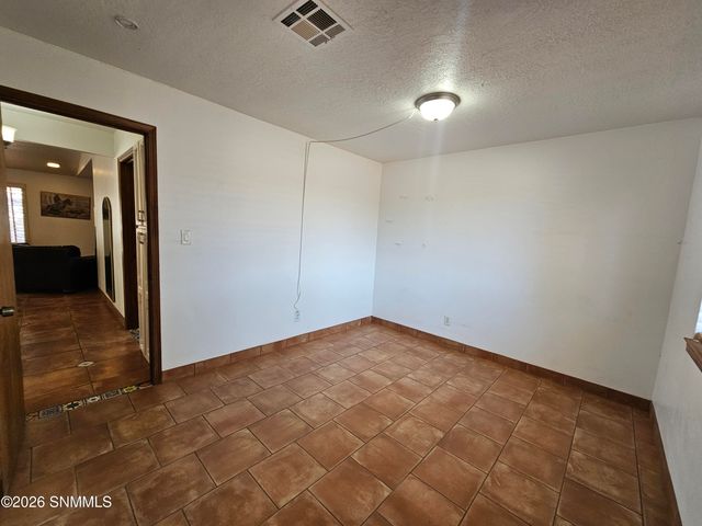 1608 Regal Ridge, Las Cruces, NM 88011