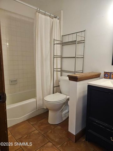 1608 Regal Ridge, Las Cruces, NM 88011