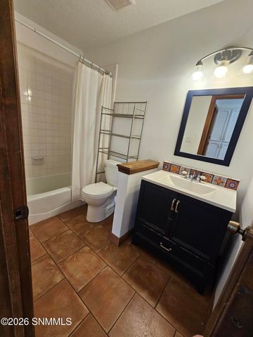 1608 Regal Ridge, Las Cruces, NM 88011