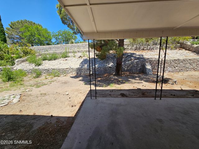 1608 Regal Ridge, Las Cruces, NM 88011