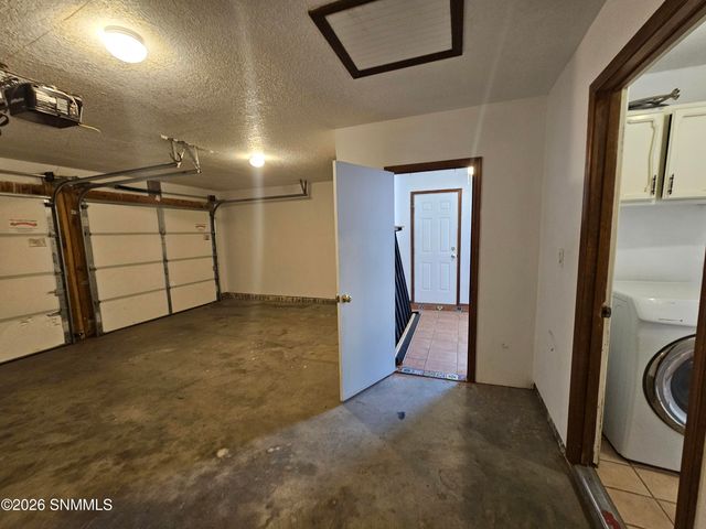 1608 Regal Ridge, Las Cruces, NM 88011