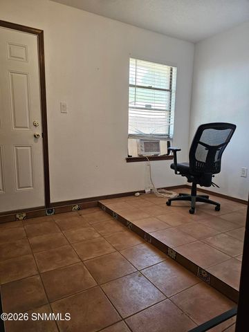 1608 Regal Ridge, Las Cruces, NM 88011