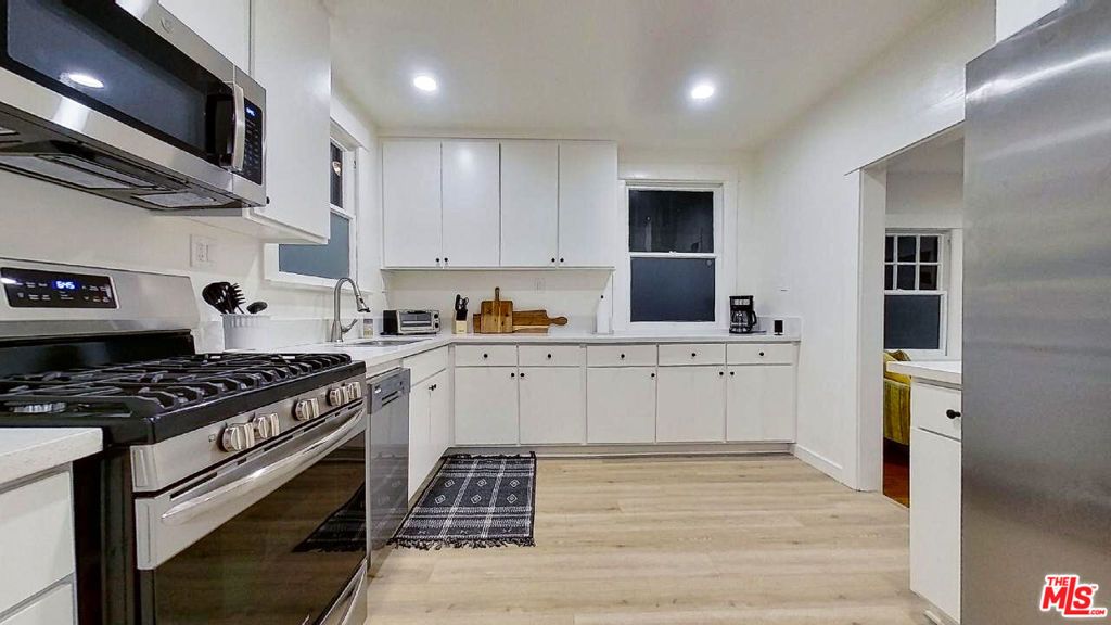 Image 9 of property listing at 2236 Griffin Avenue, Los Angeles, CA 90031