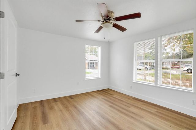 3510 Brooks Street, Dayton, TX 77535