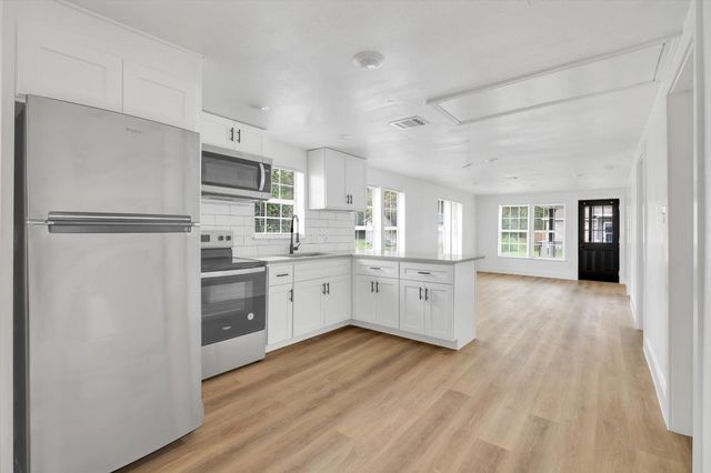 3510 Brooks Street, Dayton, TX 77535