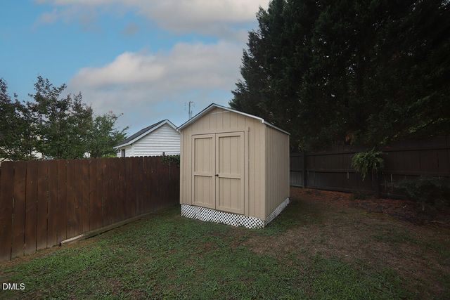 4608 Six Siblings Circle, Raleigh, NC 27610