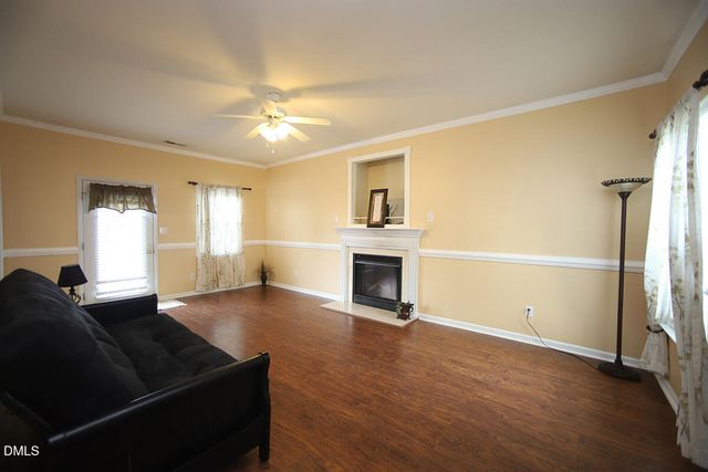 4608 Six Siblings Circle, Raleigh, NC 27610