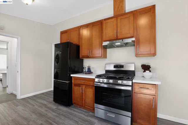 1664 Tulane, East Palo Alto, CA 94303