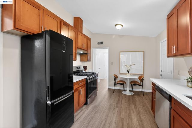 1664 Tulane, East Palo Alto, CA 94303
