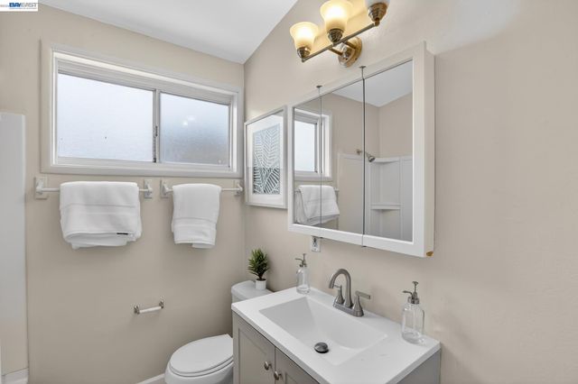 1664 Tulane, East Palo Alto, CA 94303