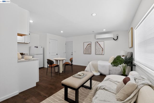 1664 Tulane, East Palo Alto, CA 94303