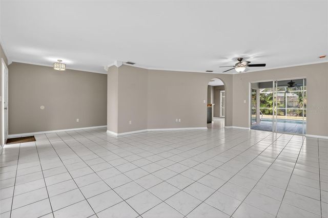 3902 SE 2ND PLACE, Cape Coral, FL 33904