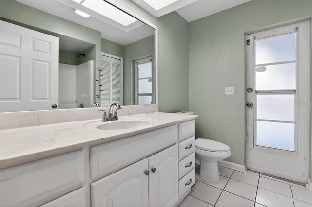 3902 SE 2ND PLACE, Cape Coral, FL 33904