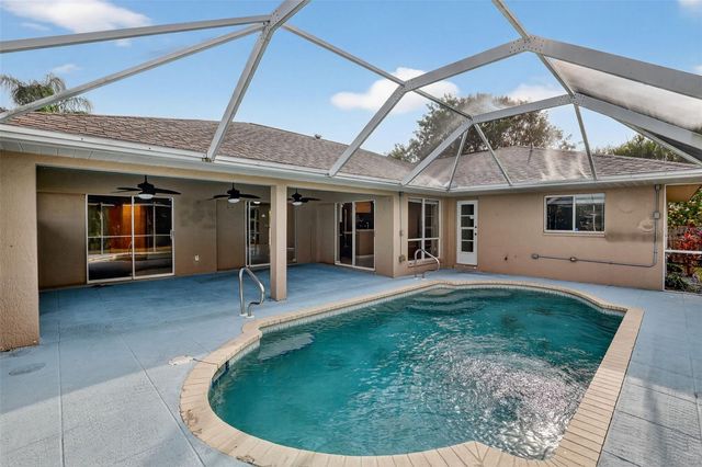 3902 SE 2ND PLACE, Cape Coral, FL 33904