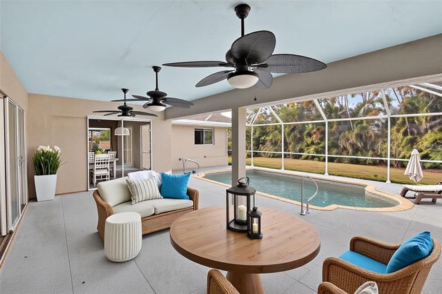 3902 SE 2ND PLACE, Cape Coral, FL 33904