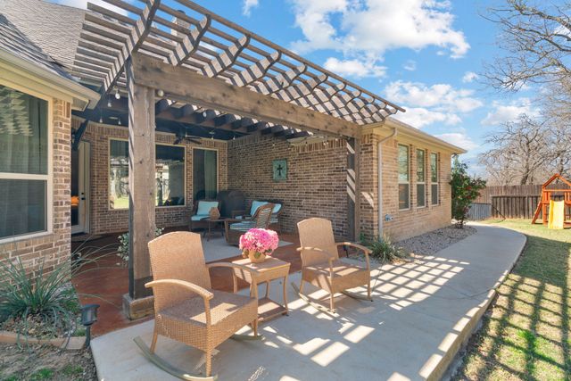 117 Flat Foot Lane, Stephenville, TX 76401