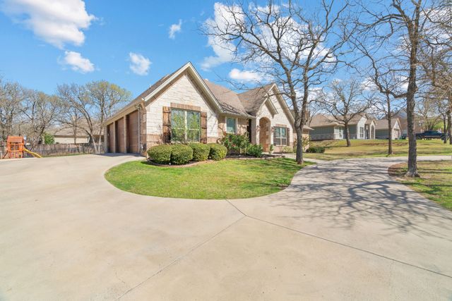 117 Flat Foot Lane, Stephenville, TX 76401