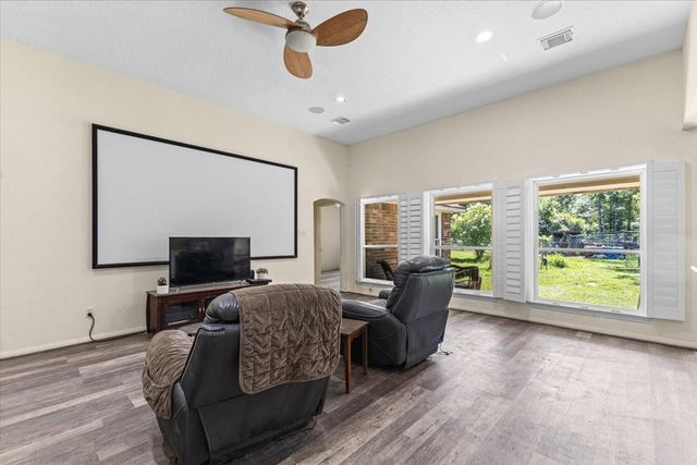 13501 Stowe Road, Conroe, TX 77306