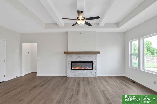 19836 Adams Street, Omaha, NE 68135