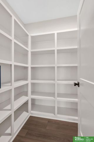 19836 Adams Street, Omaha, NE 68135