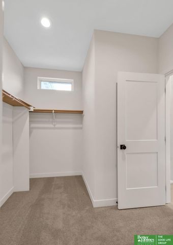 19836 Adams Street, Omaha, NE 68135