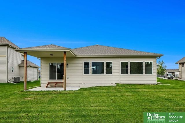 19836 Adams Street, Omaha, NE 68135