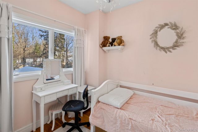 85 Cove Road, Oyster Bay Cove, NY 11771