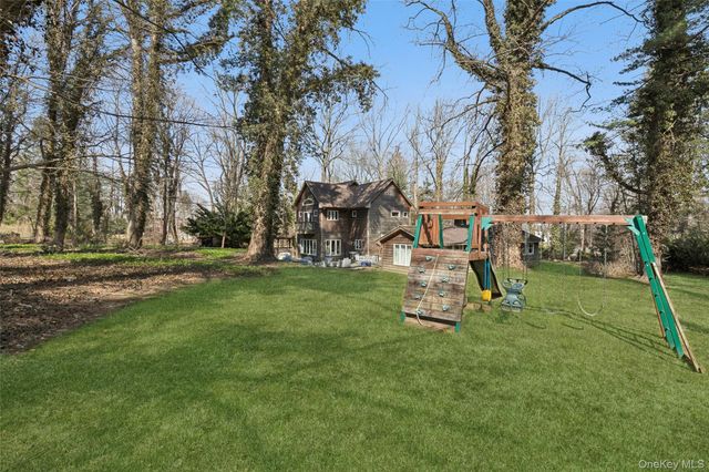 85 Cove Road, Oyster Bay Cove, NY 11771