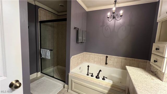 26727 Rue Saint Anne Court, Warrensville Heights, OH 44128