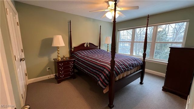 26727 Rue Saint Anne Court, Warrensville Heights, OH 44128