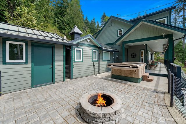34605 N Shore Drive, Mount Vernon, WA 98274