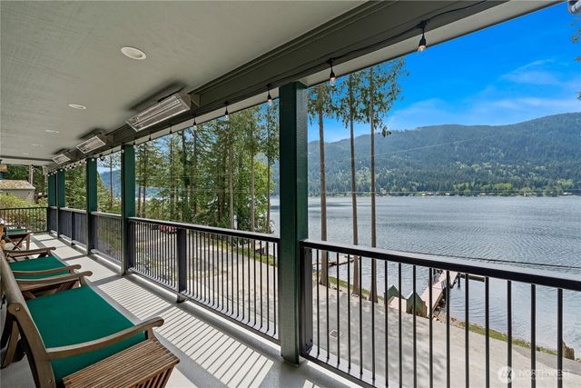 34605 N Shore Drive, Mount Vernon, WA 98274