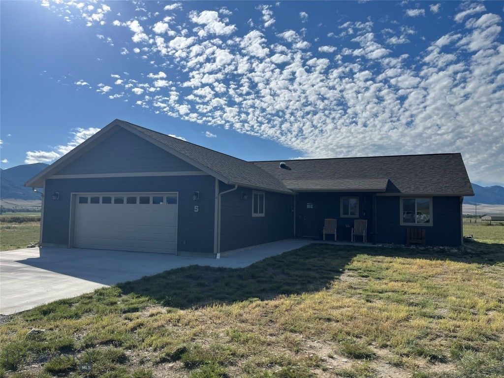 5 Fraker Loop, Whitehall, MT 59759 — photo 2