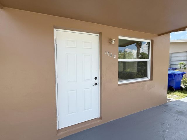 1920 SW 44th Avenue 2, Fort Lauderdale, FL 33317