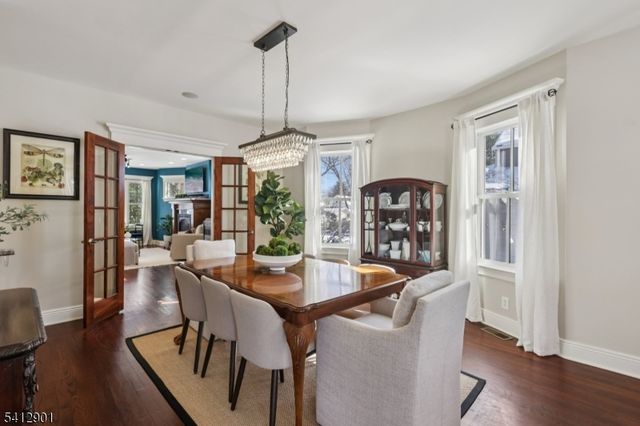 733 Summit Ave, Westfield Town, NJ 07090