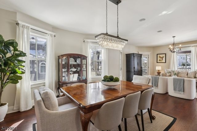 733 Summit Ave, Westfield Town, NJ 07090