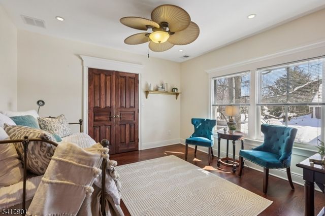 733 Summit Ave, Westfield Town, NJ 07090