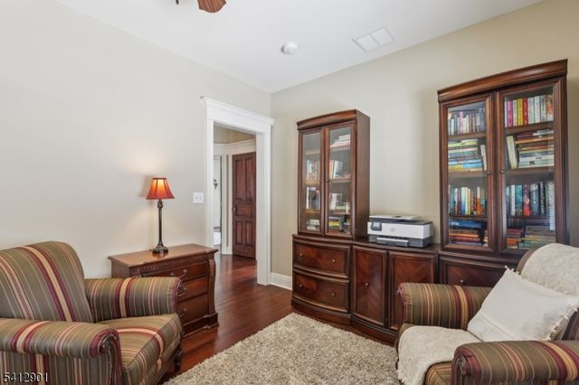 733 Summit Ave, Westfield Town, NJ 07090