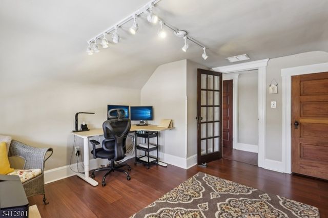 733 Summit Ave, Westfield Town, NJ 07090