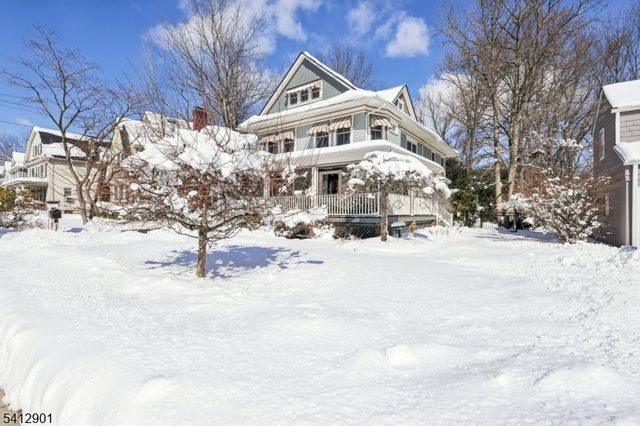 733 Summit Ave, Westfield Town, NJ 07090