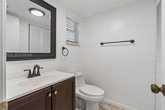 9540 Sunrise Lakes Boulevard 103, Sunrise, FL 33322