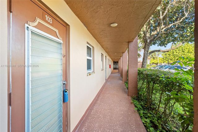 9540 Sunrise Lakes Boulevard 103, Sunrise, FL 33322