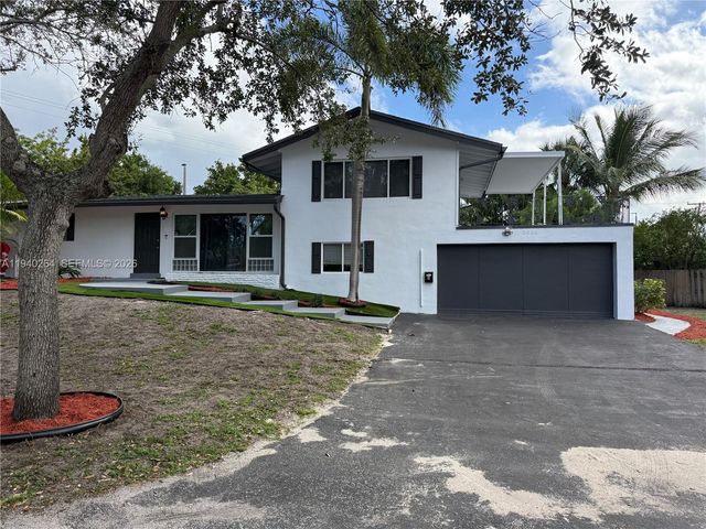 2036 NE 21st Ave 2, Fort Lauderdale, FL 33305