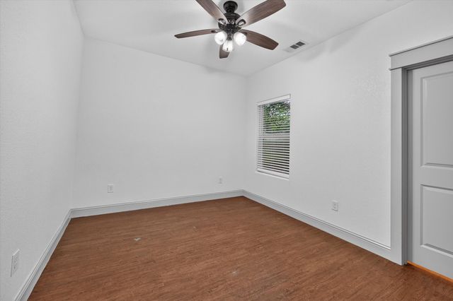 818 W Elm Street, Denison, TX 75020