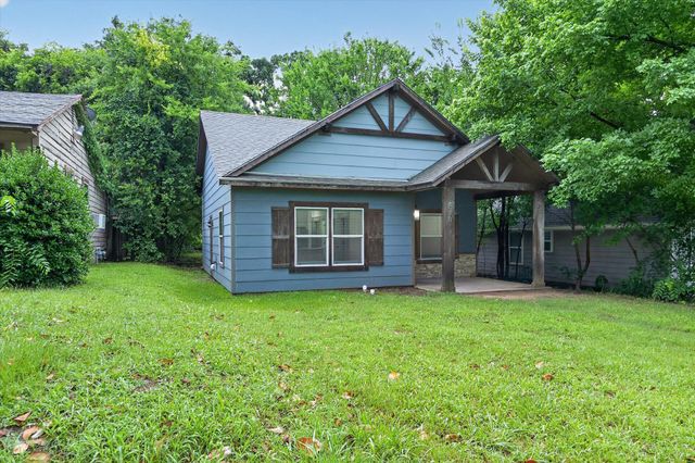 818 W Elm Street, Denison, TX 75020