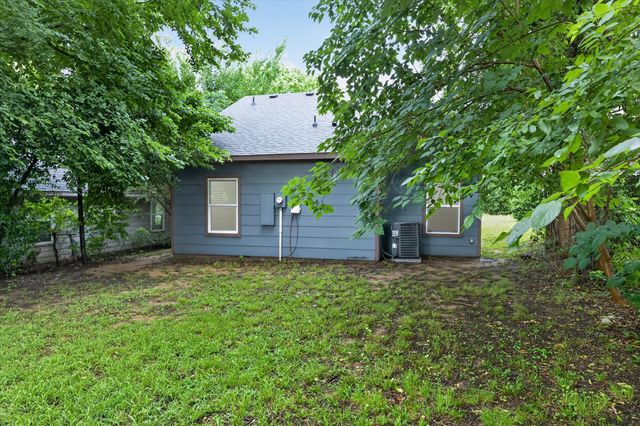 818 W Elm Street, Denison, TX 75020