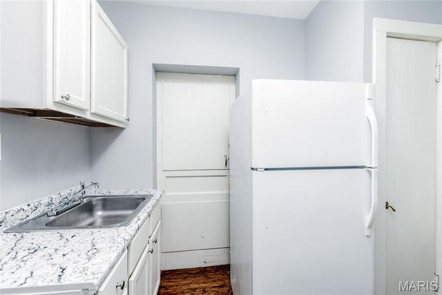 4223 Ellenwood Avenue, St Louis, MO 63116