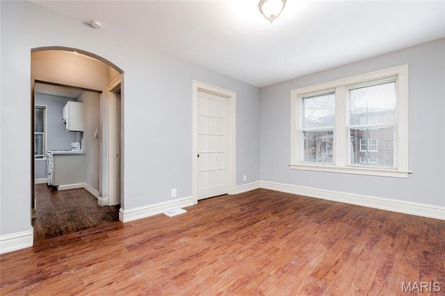 4223 Ellenwood Avenue, St Louis, MO 63116