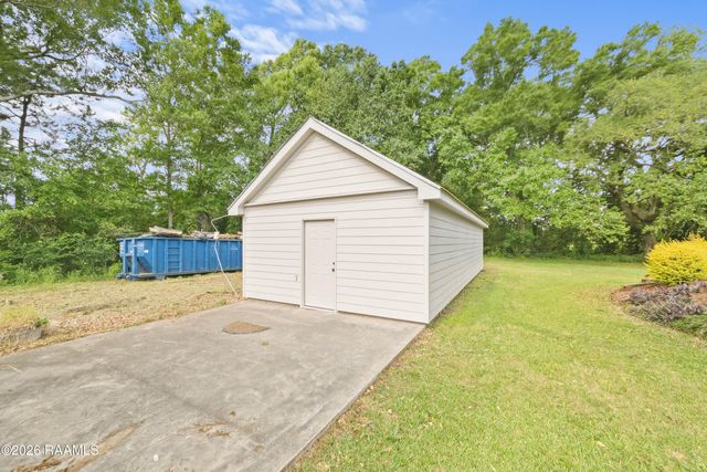 136 Shelby Oaks Lane, Lafayette, LA 70507