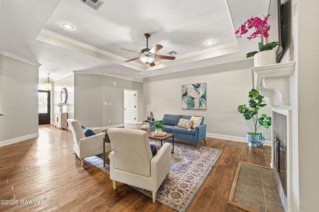 136 Shelby Oaks Lane, Lafayette, LA 70507